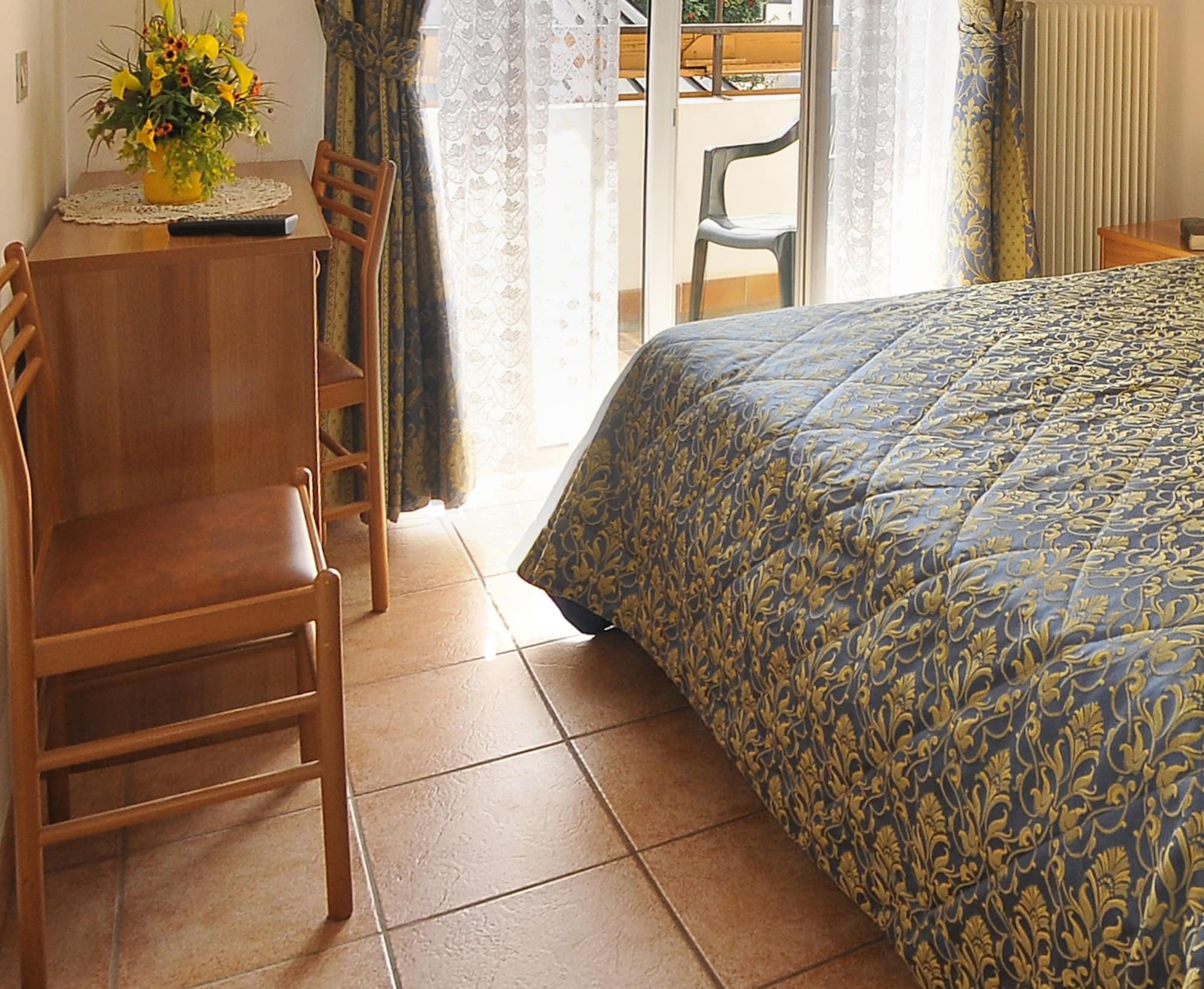 Hotel Alpen アンダロ エクステリア 写真