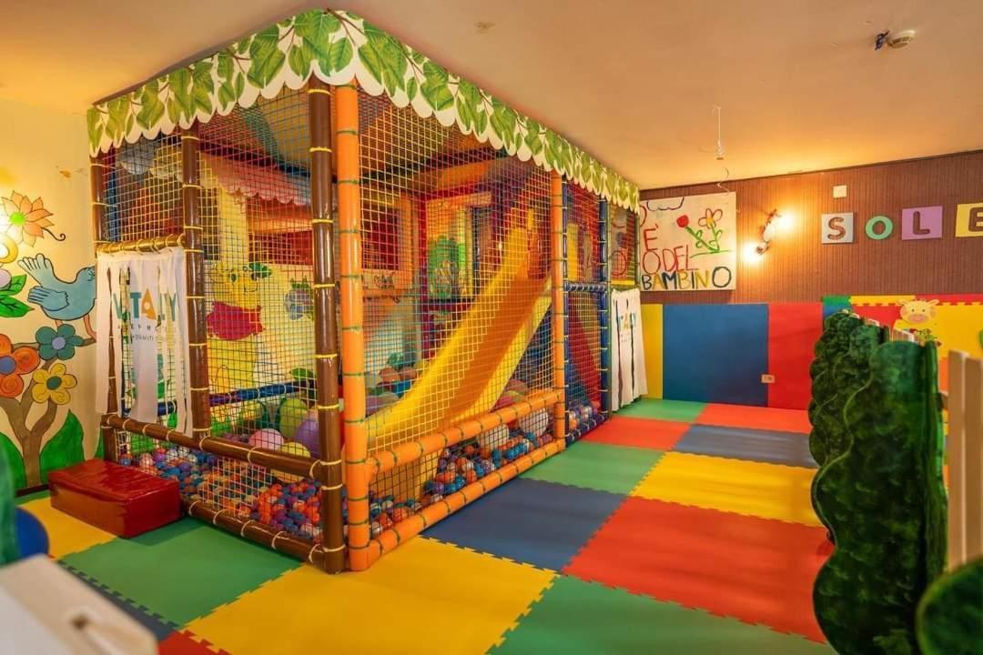 Hotel Alpen アンダロ エクステリア 写真